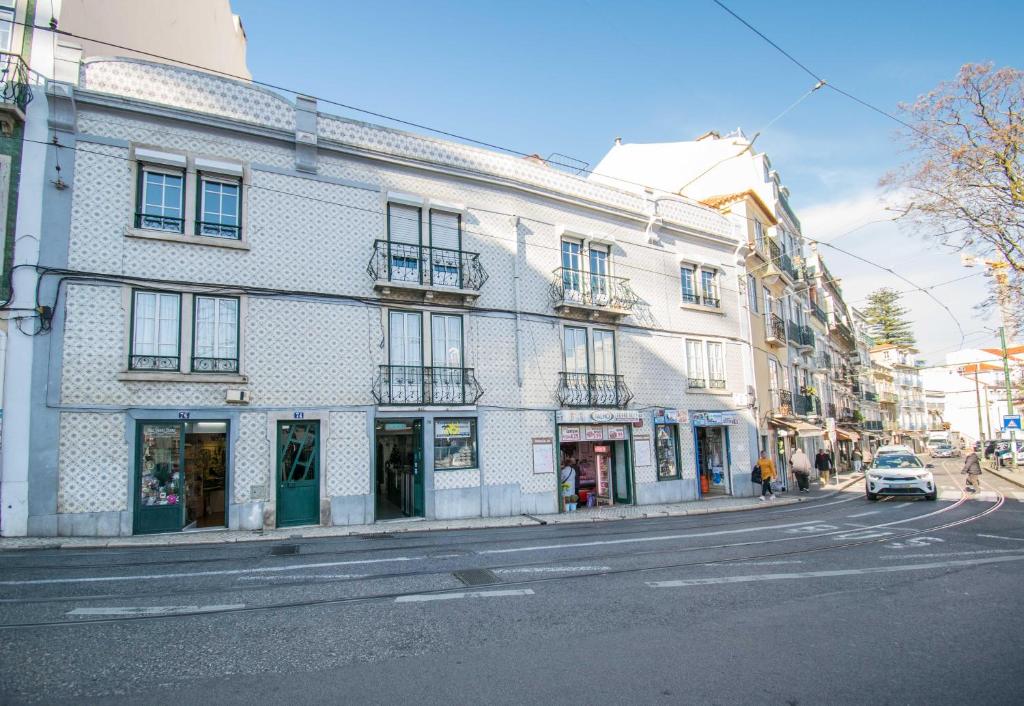 Image of Charming Apartment in Graça with river view