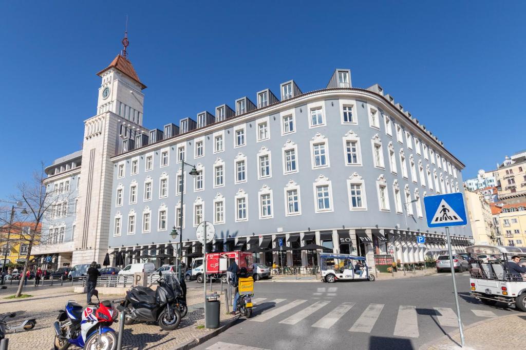 Image of Oguz - 8 Building