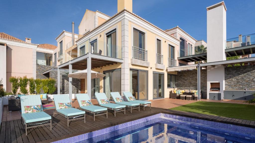 Image of Buganvília House