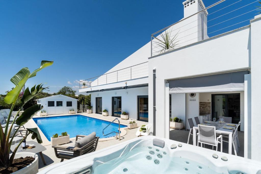 Image of Villa Chloe