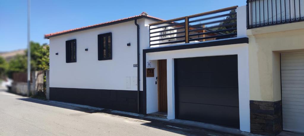 CASA DO PATO II