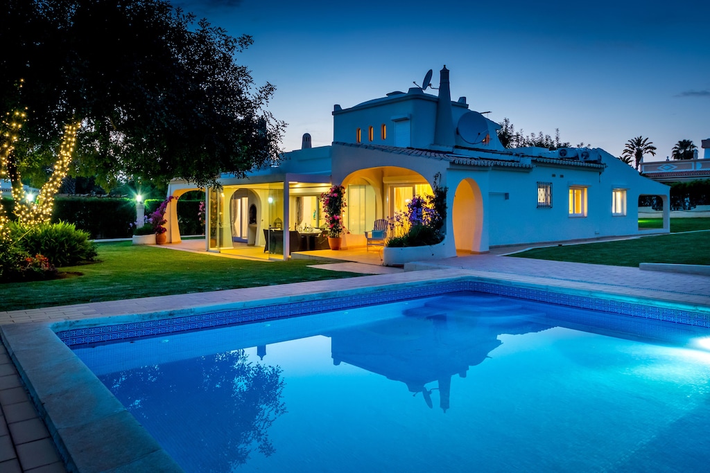 Image of Vilamoura Sun and Pool Villa