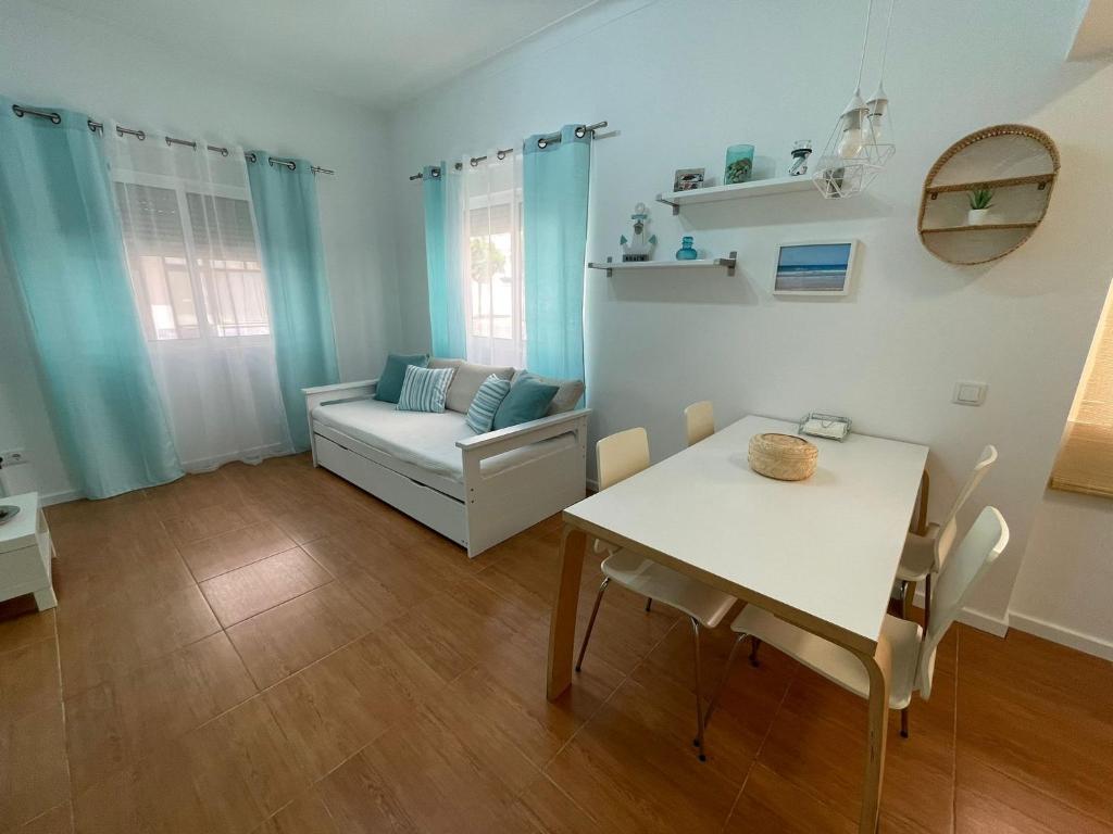Image of Blue House Monte Gordo