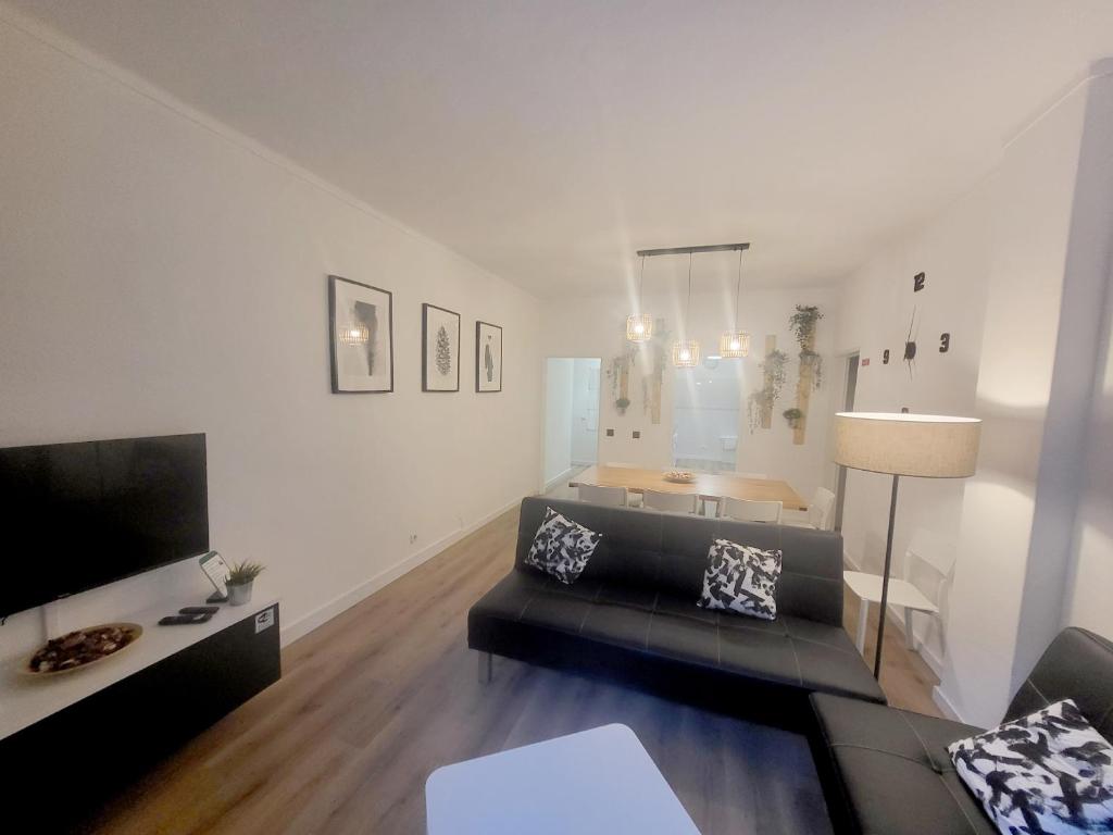Image of Amendoeiras Residences C