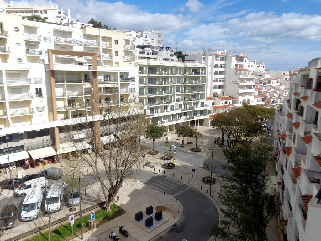 CASA AVENIDA