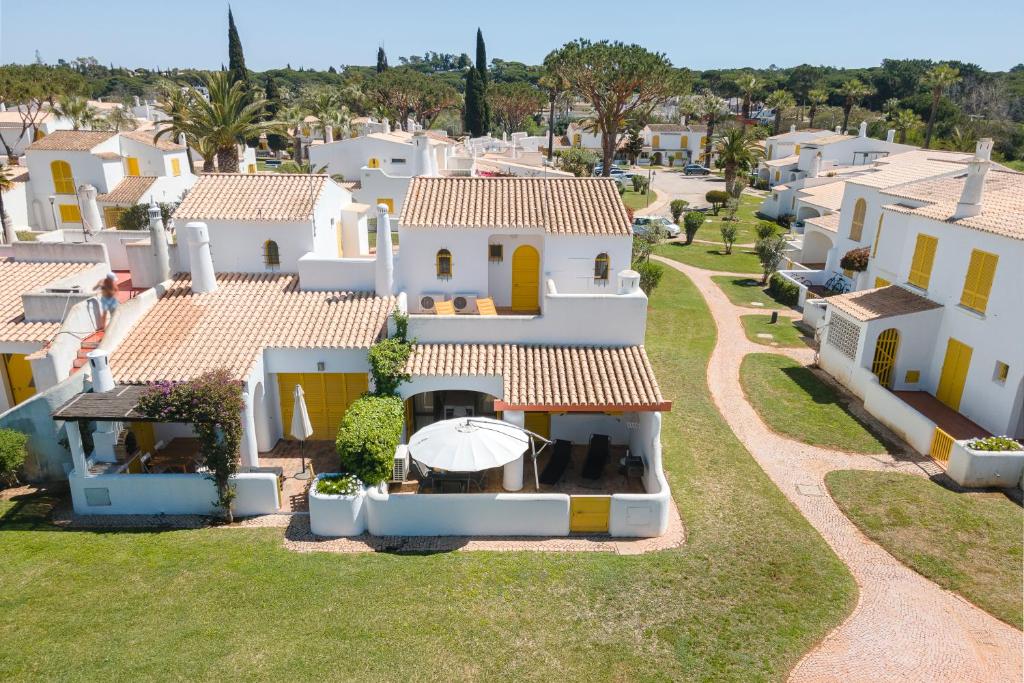 VILAMOURA CONCEPT VILLA
