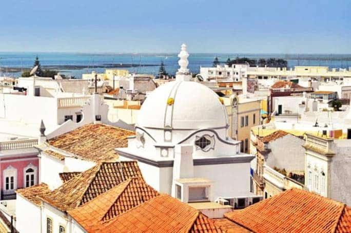 A CASA DA AVÓ