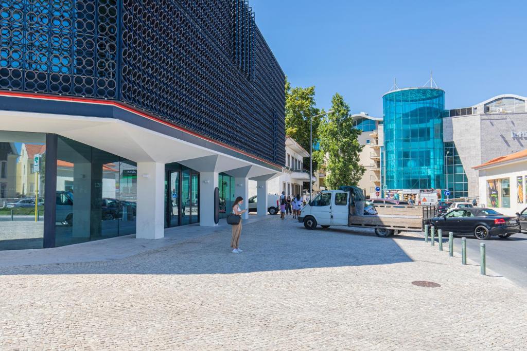 Image of Luxury City Center