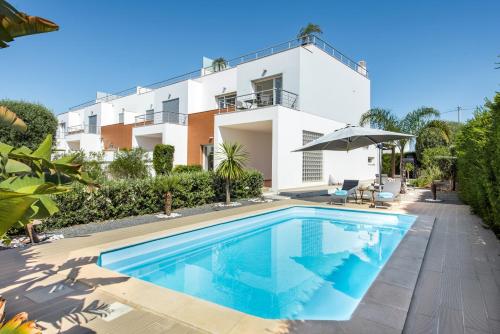 CASA JACADI