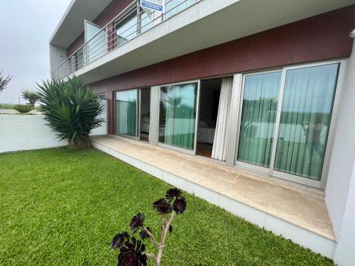 Image of Vila Chã Beach House