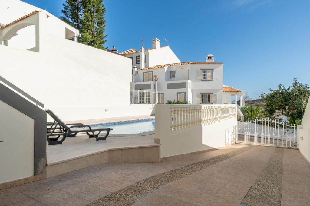 VILLA LEMOS