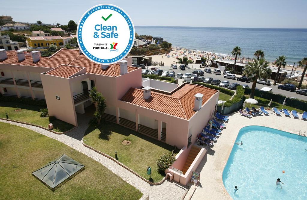APARTAMENTOS CORAL DO VAU FRAÇÃO AI