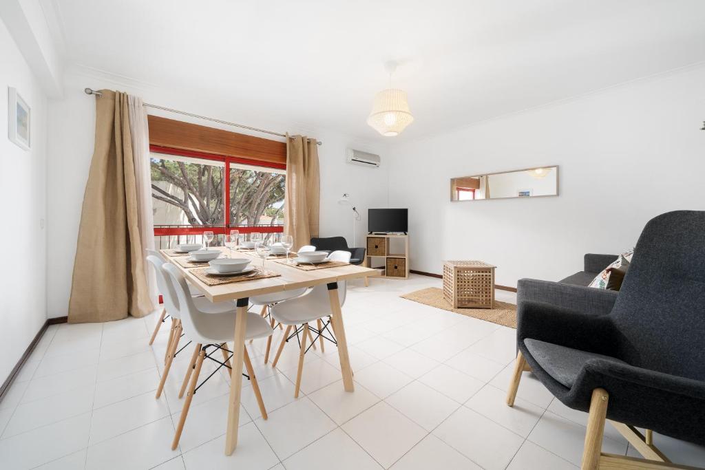 APARTAMENTO QUINTA DO ROMÃO