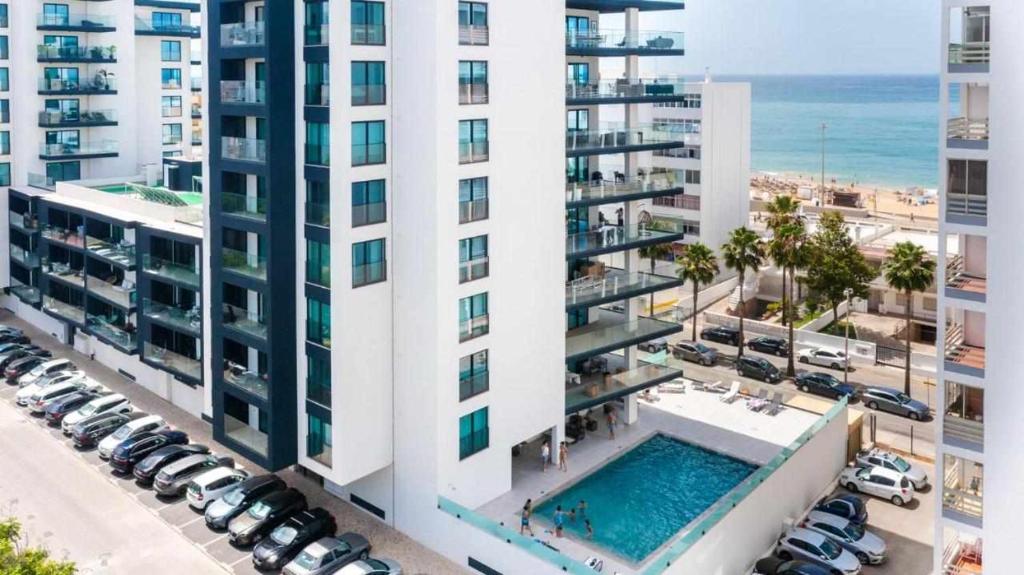 Image of Rogério Apt.