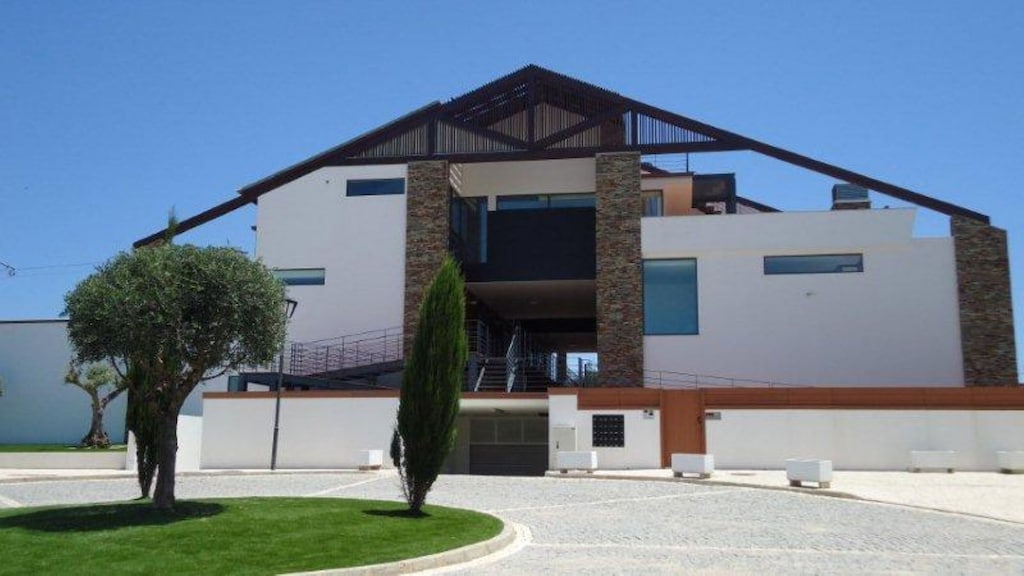 Image of Sunray Village Vila with private swimming pool