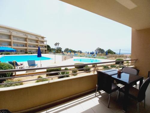 BARRACUDA POOL & SEA VIEWS