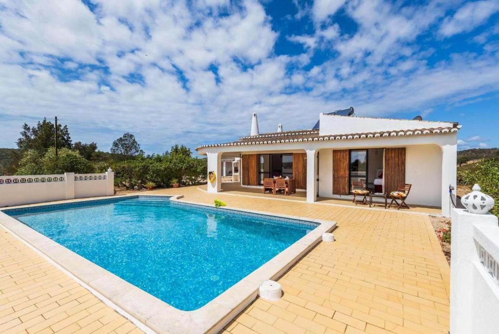 VILLA TRANQUILA