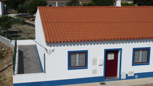 TIA ANTÓNIA