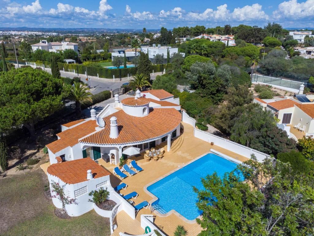 Image of CASA CUPULA