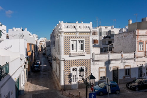 OLHÃO HISTORICAL BUILDING