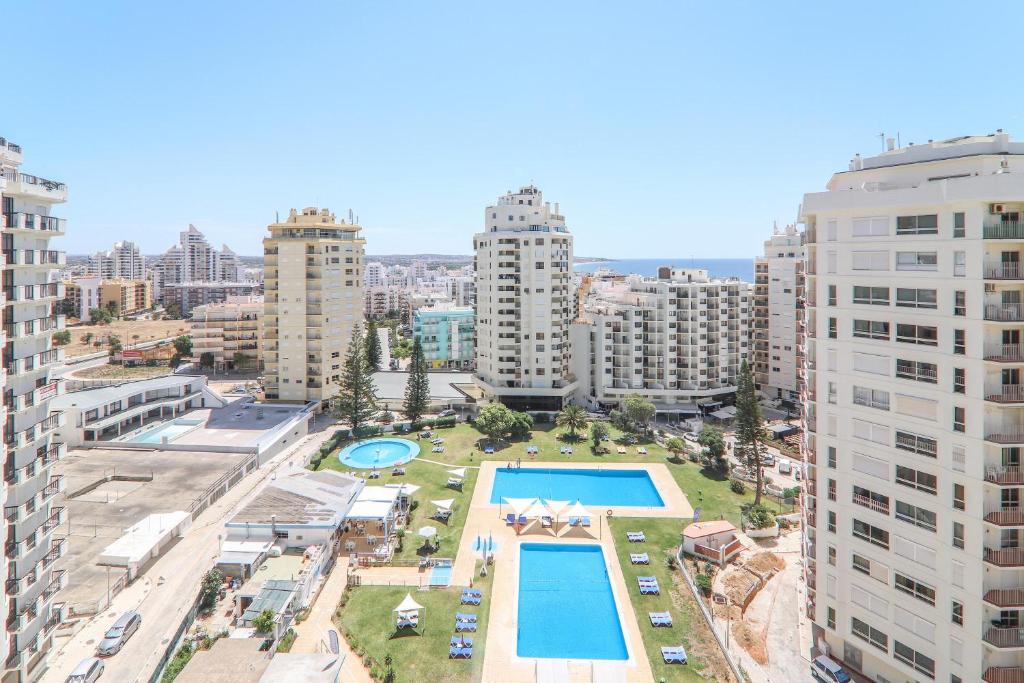 URB. TORRES ALTO DA TORRE, LOTE 7, TORRE OURA, 13ºD, ARMAÇÃO DE PÊRA