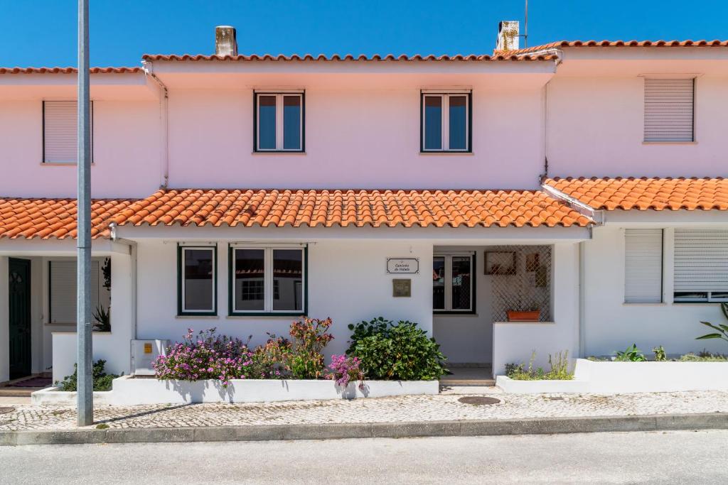 MINA´S HOUSE