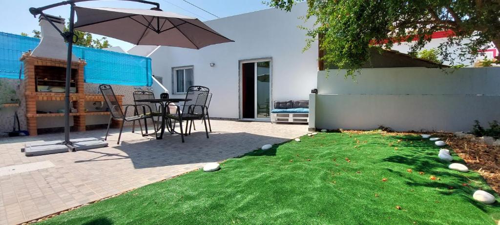Image of CATITA HOME