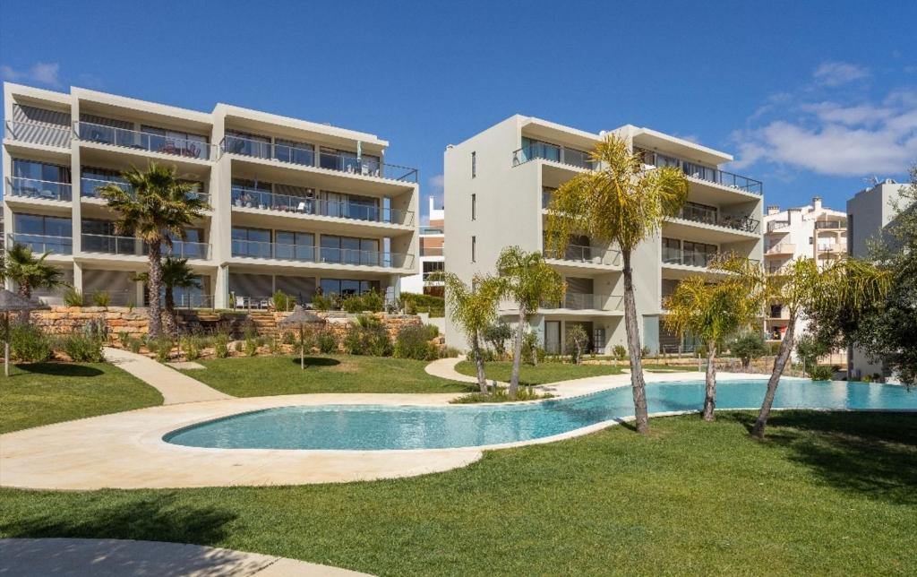 RUA MARESIA, CONDOMINIO OASIS MAR, LOTE 2, CORPO B, PISO 4, APT A, PORTIMÃO