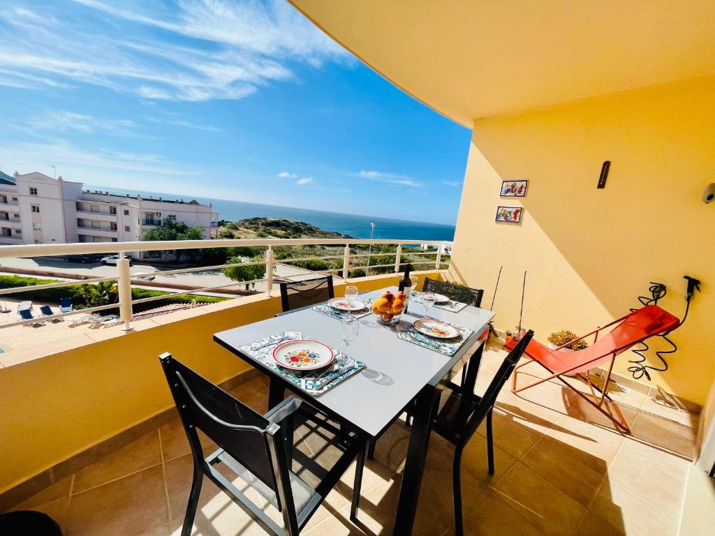 APARTAMENTO SOL E LUZ