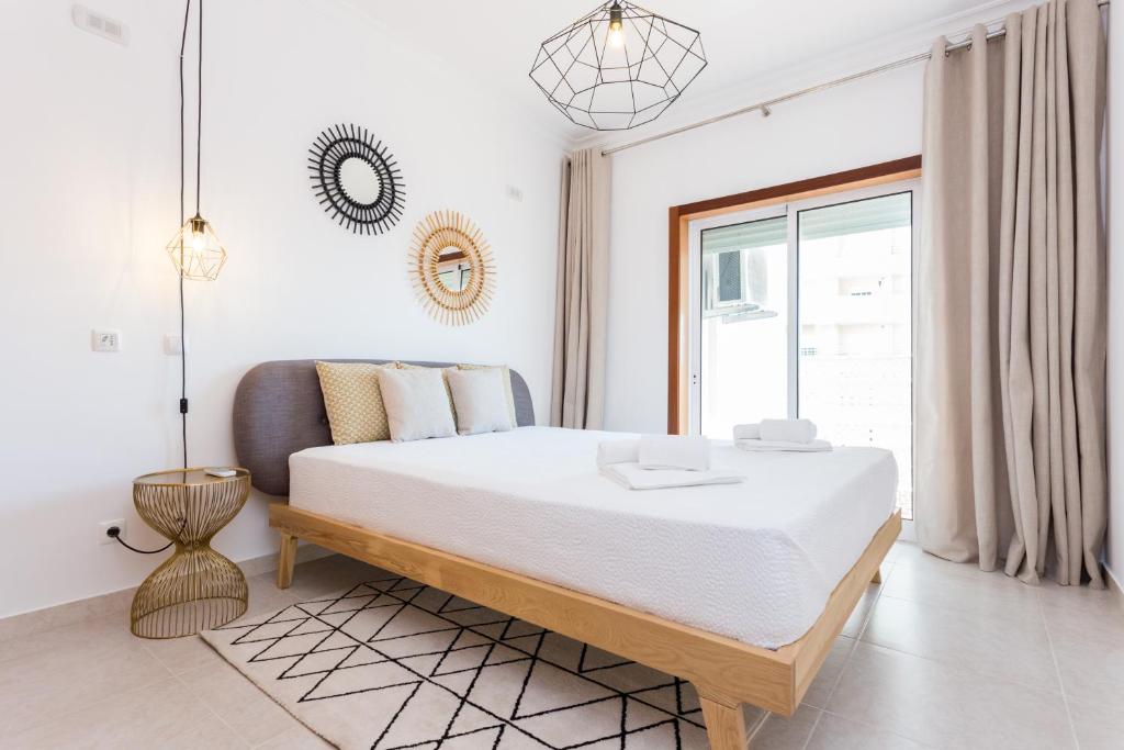 VAUMAR HOLIDAY RENTALS - BEACH & POOL