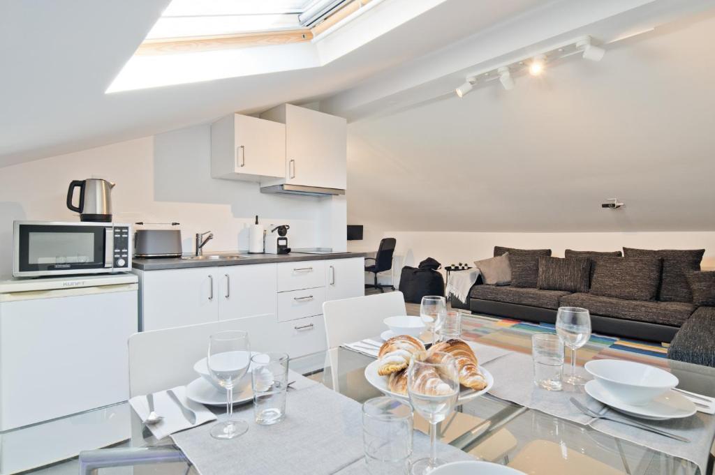 BMYGUEST CASCAIS BEACH VILLA