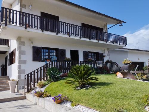 Image of BELLAE HOLIDAY