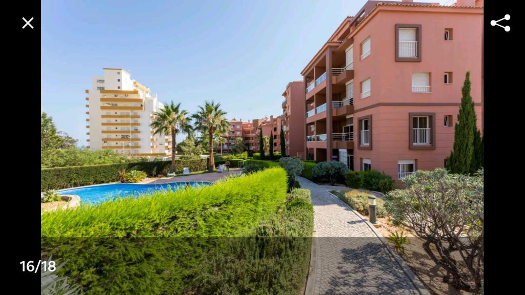 Image of Beahappy Algarve31