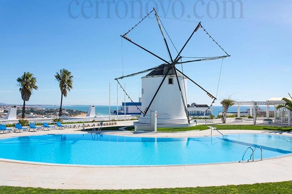Image of Albufeira harmonious