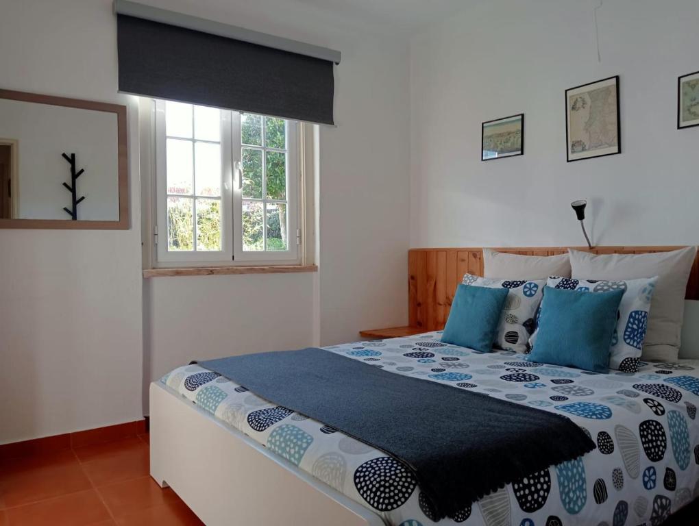 ERICEIRA CENTER BEAUTIFUL SEA VIEW APARTMENT 3E