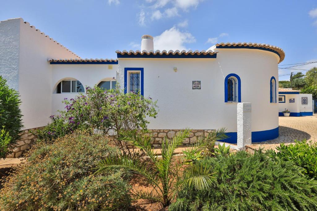CASA AZUL