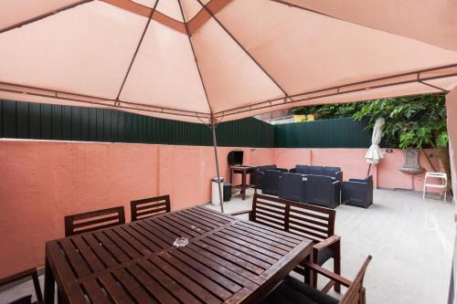 Image of Wallis Guest House V