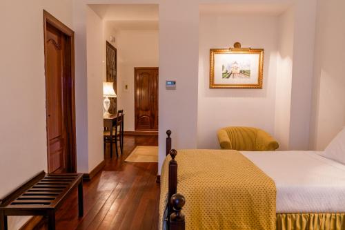 CASA AMARELA