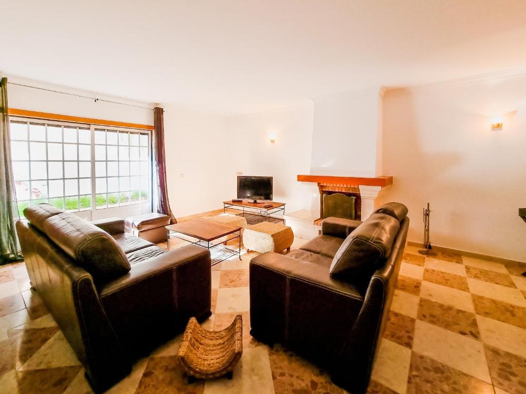 QUINTA DAS SALINAS TRIPLEX WITH BALCONY