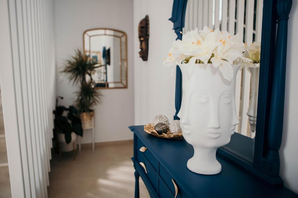 Image of Flowers and Faces