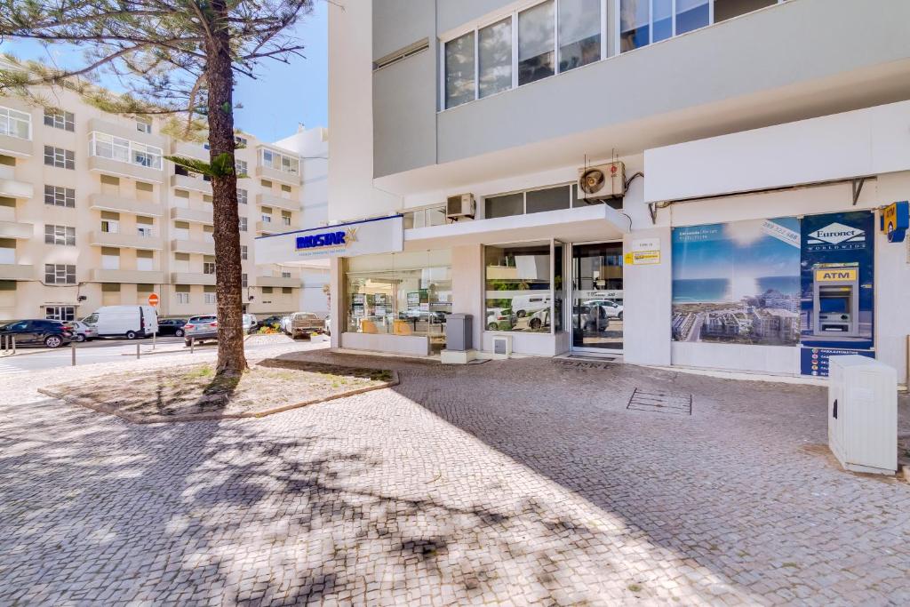 APARTAMENTO PORTAS DO MAR