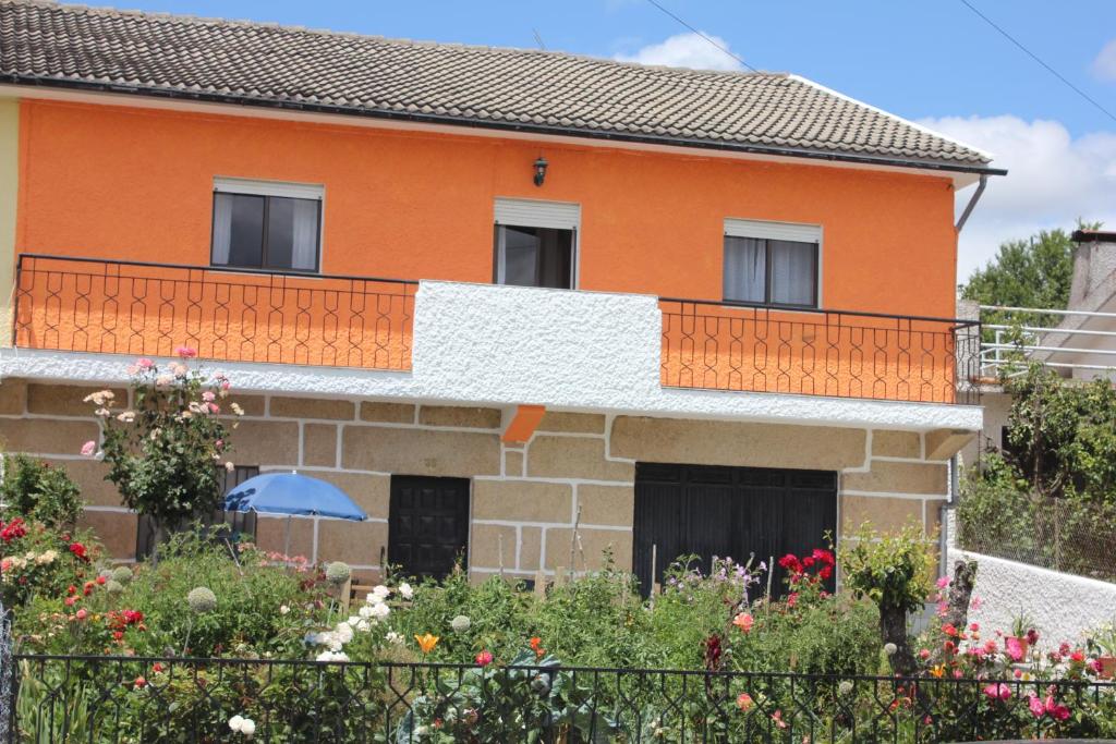 Image of CASA DE CAMPO