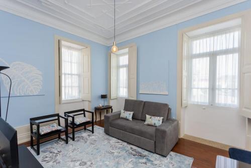 708 MUGNANO HOUSE