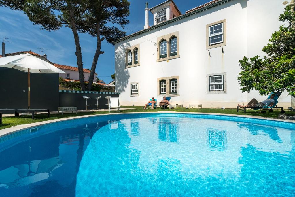 ESTORIL HISTORICAL VILLA BY THE SEA