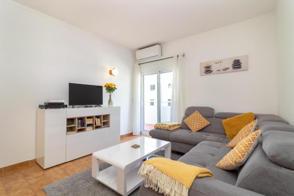 PRAIA CARVOEIRO APT A