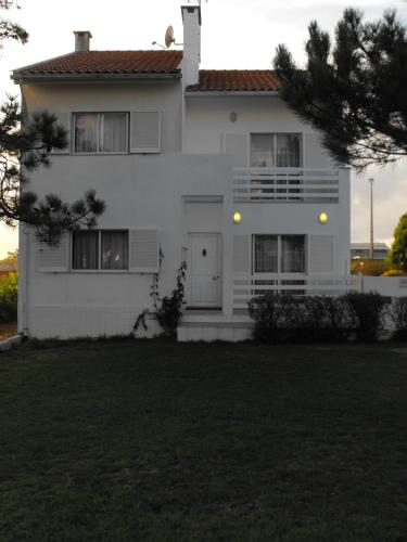 VIVENDA SR.ª DAS AREIAS