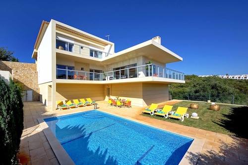 VILLA AQUA LANIS