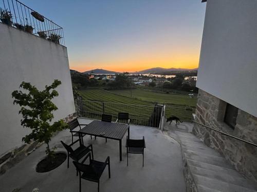 COZY HOUSE RIVER CAMINHA