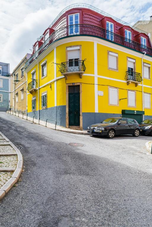 YELLOW RESIDENCE