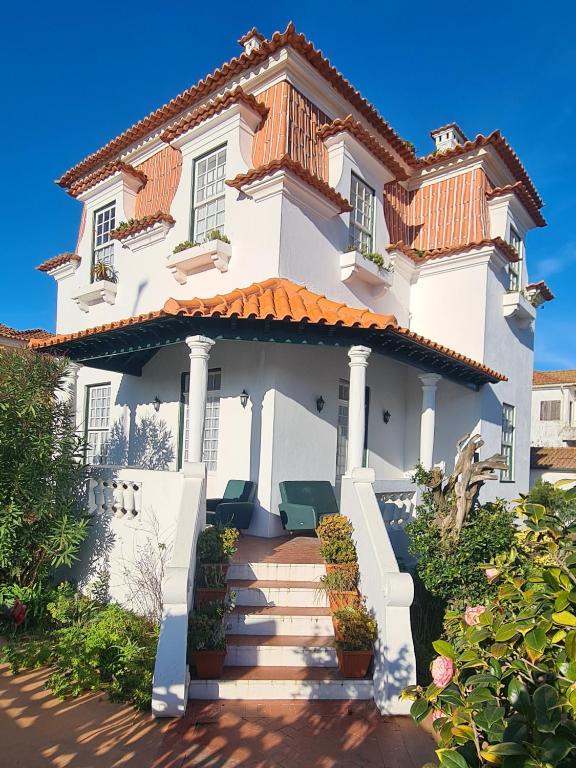 Image of CASA JARDIM (GARDEN HOUSE)